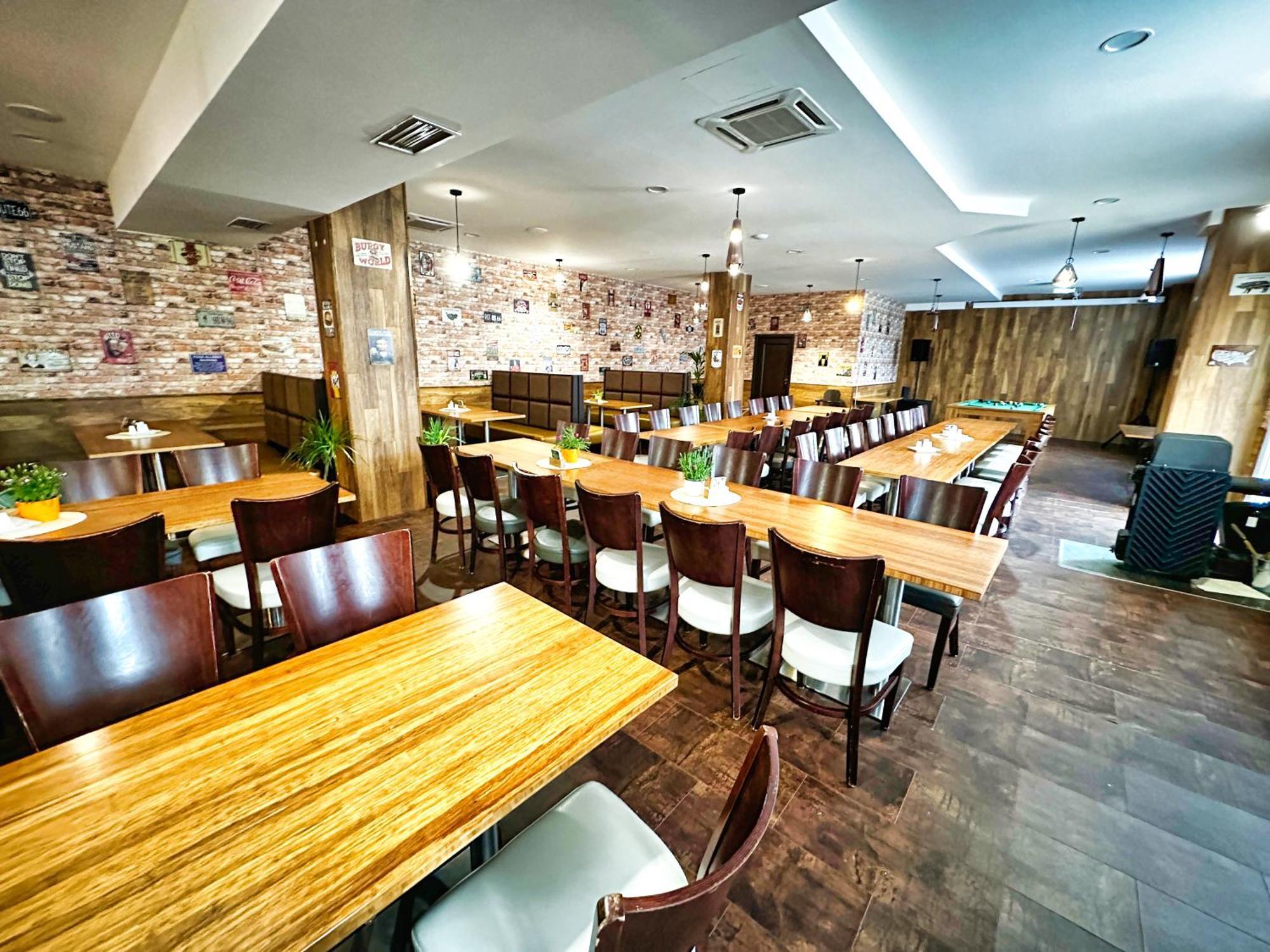 Motel Olympland Trutnov Extérieur photo